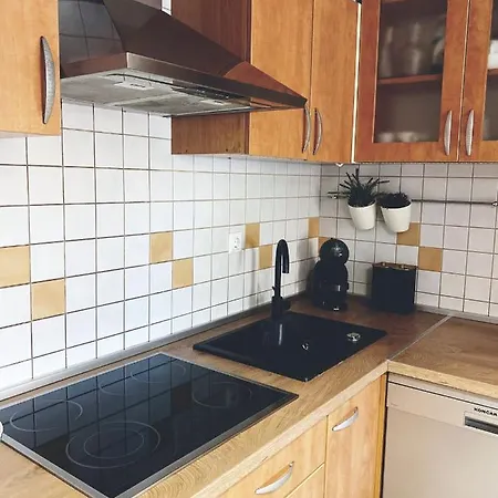 Garden Apartman *